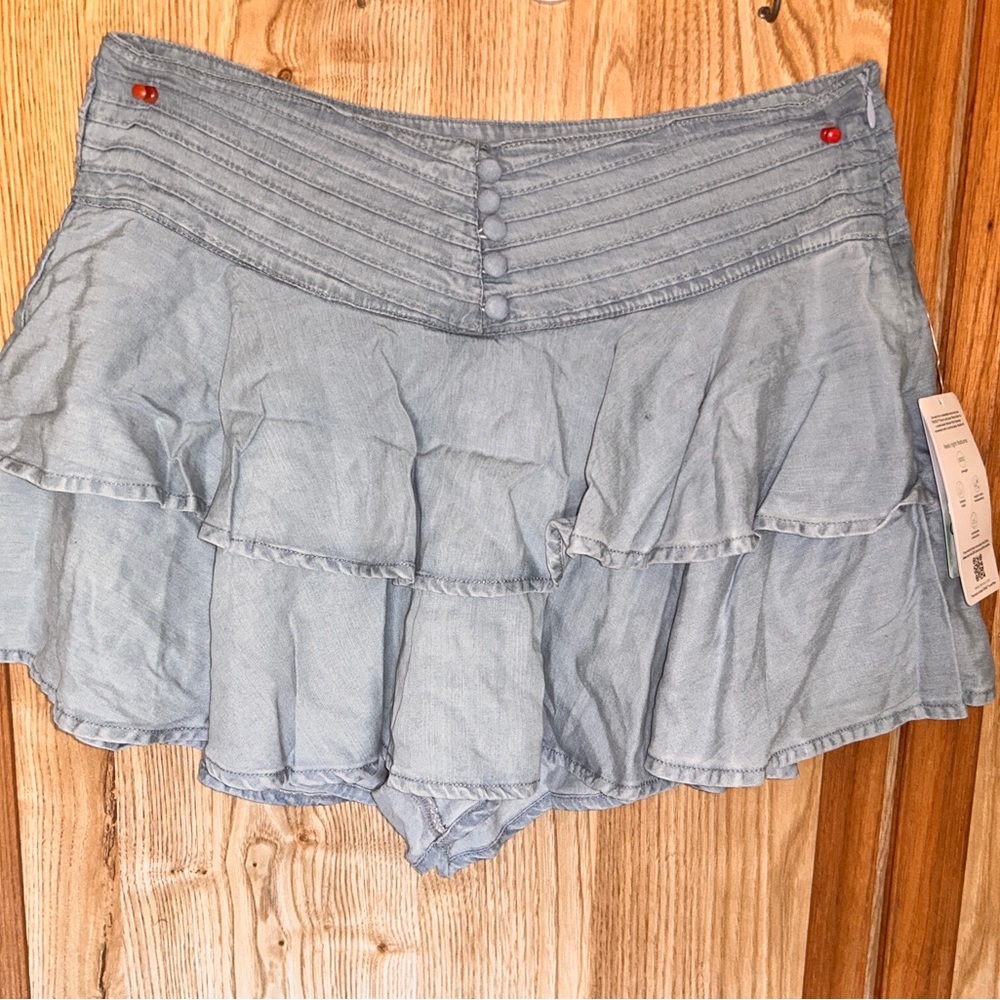 Guess! Button Up Denim Multi-Layered Mini Skort Brand New/WithTags Size 29